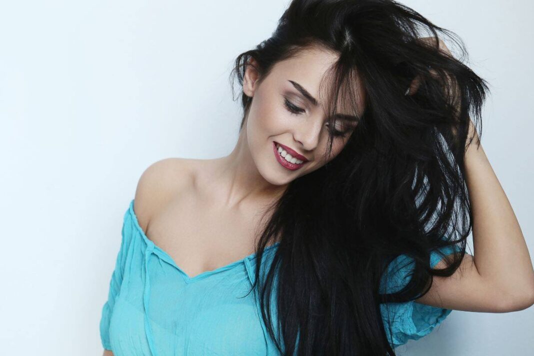 महिलाओं के लिए बालों की देखभाल: समस्याओं से निपटना