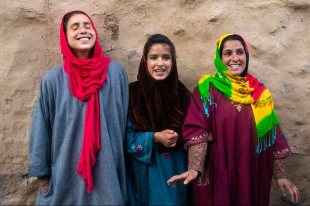 भारत के जम्मू और कश्मीर में मुस्लिम महिलाओं के अधिकारों की बढ़ती सुरक्षा
