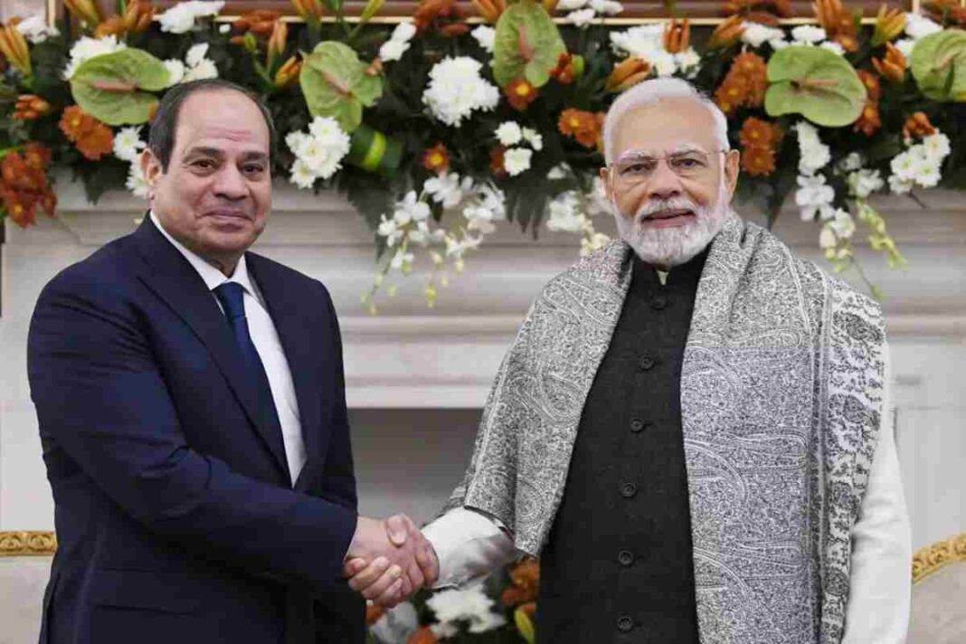 प्रधानमंत्री नरेंद्र मोदी मिस्र की यात्रा पर