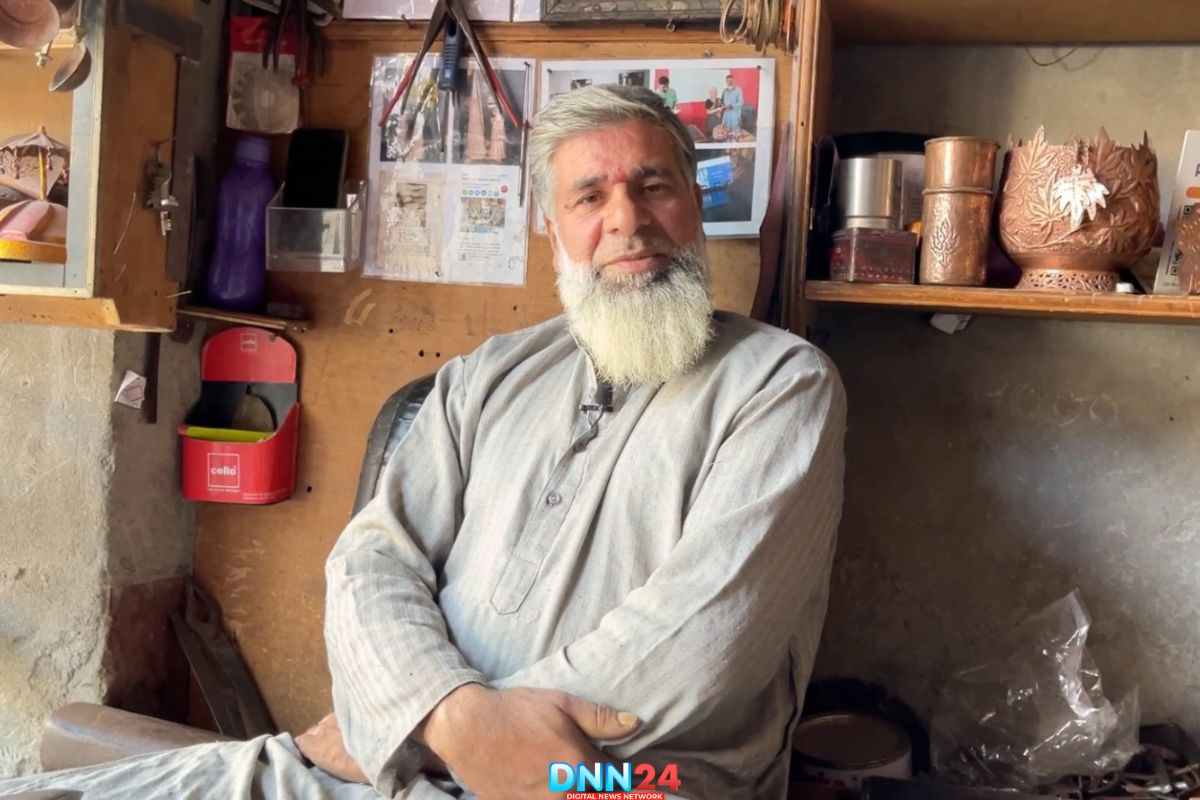 झूमर लाइट