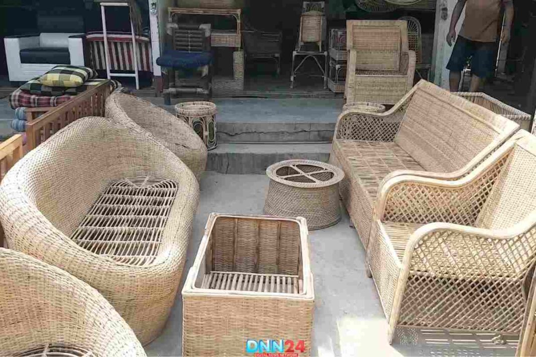 देशभर में मशहूर है इस जगह का बेंत से बना फर्नीचर