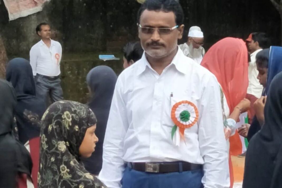 शिक्षा की अलख जगाते सलामुल हक़