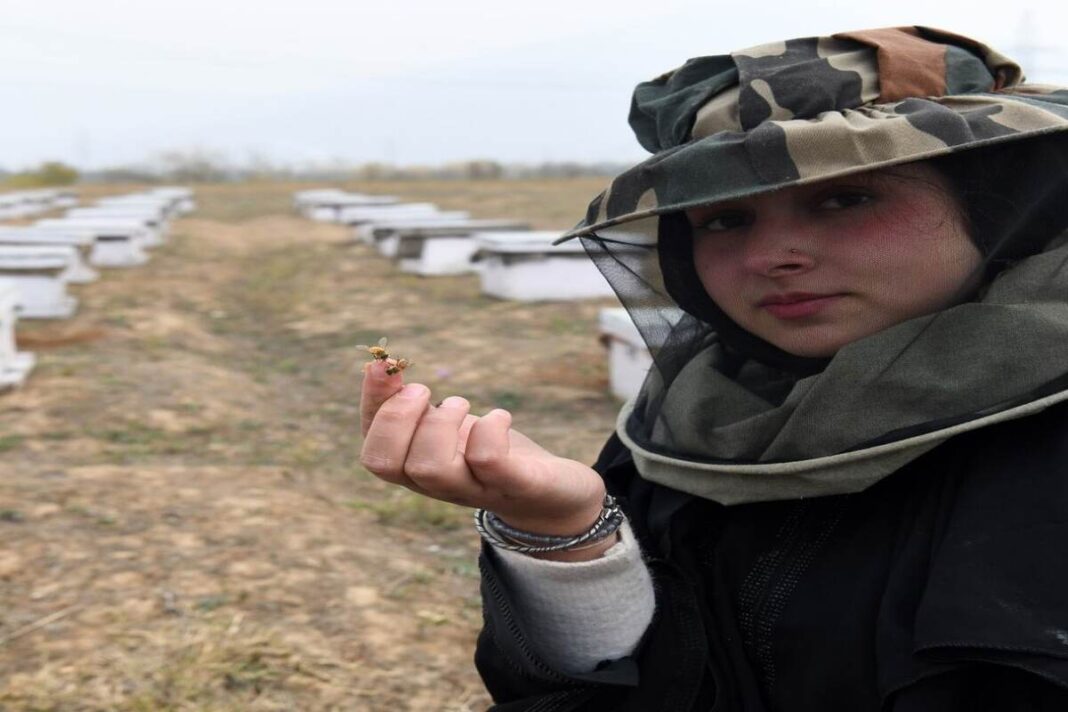 सानिया जे़हरा: परिवार और समुदाय के लिए प्रेरणा की मिसाल