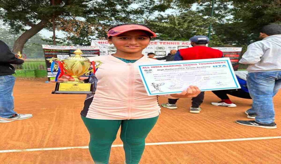 कश्मीर की उभरती टेनिस स्टार एरिन मीर ने जीती अंडर-16 नेशनल रैंकिंग चैंपियनशिप