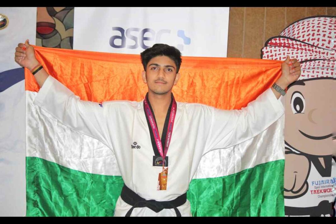 जामिया के अंतर्राष्ट्रीय ताइक्वांडो एथलीट अतुल राघव बने विजन पिच प्रेजेंटेशन चैंपियन