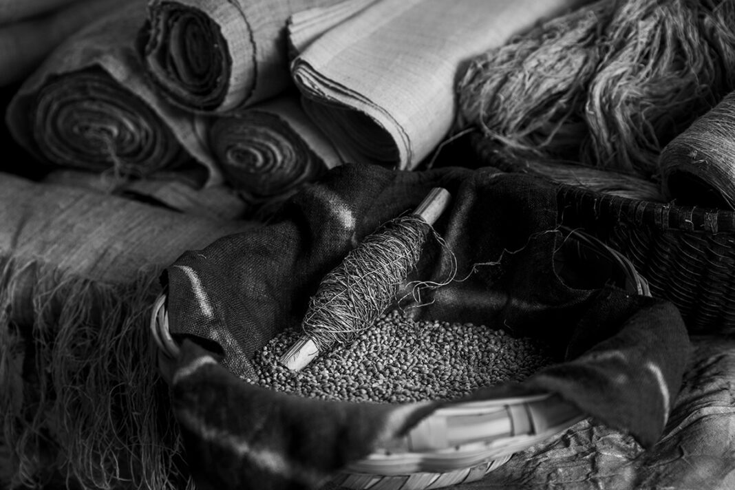 एरी सिल्क: हज़ारों साल का इतिहास, असम की ज़िंदा संस्कृति, और आज का सबसे Sustainable Fashion-सब इस एक धागे में बुना