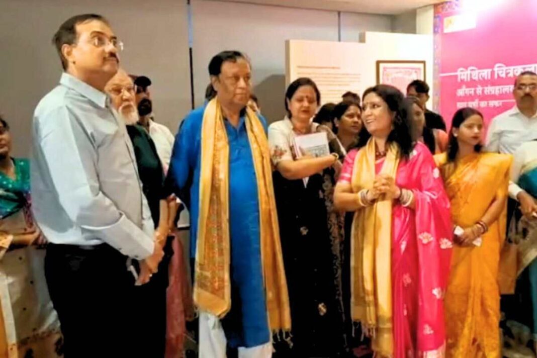 समय के साथ कैसे बदली Mithila Painting? National Awardee Manisha Jha की प्रदर्शनी में मिलते हैं इसके जवाब