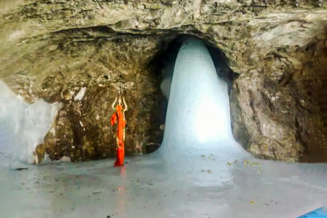 गायब होता शिवलिंग, भगवान नाराज़ या मानवीय लापरवाही