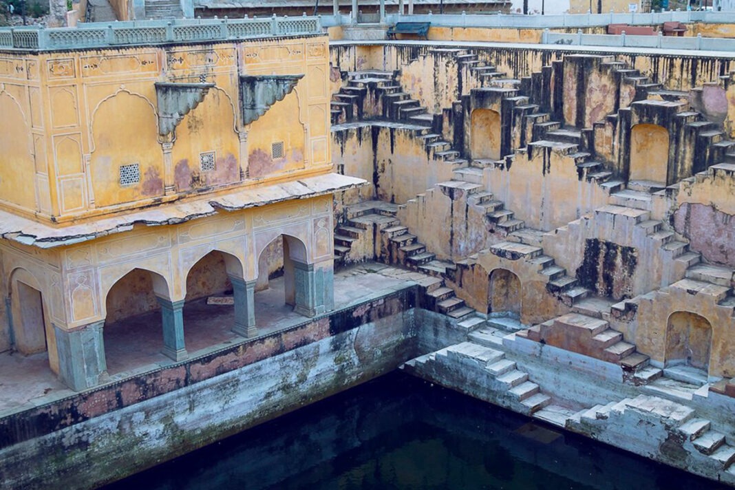 पन्ना मीणा का कुंड: गुलाबी नगरी की रहस्यमयी धरोहर
