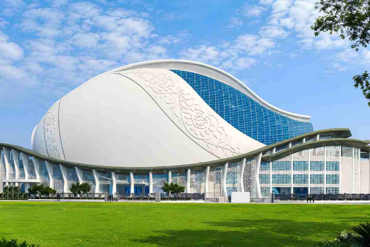 जब संस्कृति मिलती है टेक्नोलॉजी से: कोणार्क मंदिर से लेकर Dhana Dhanye Auditorium तक