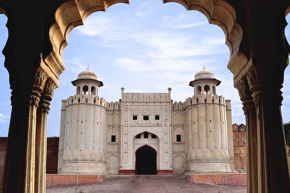 Lahore का शाही क़िला! पंजाब की साझा विरासत का अनमोल ख़ज़ाना